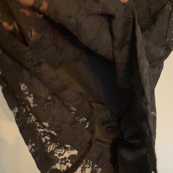 💙2/$15 or 3/$20 - lace dress - Picture 3 of 3